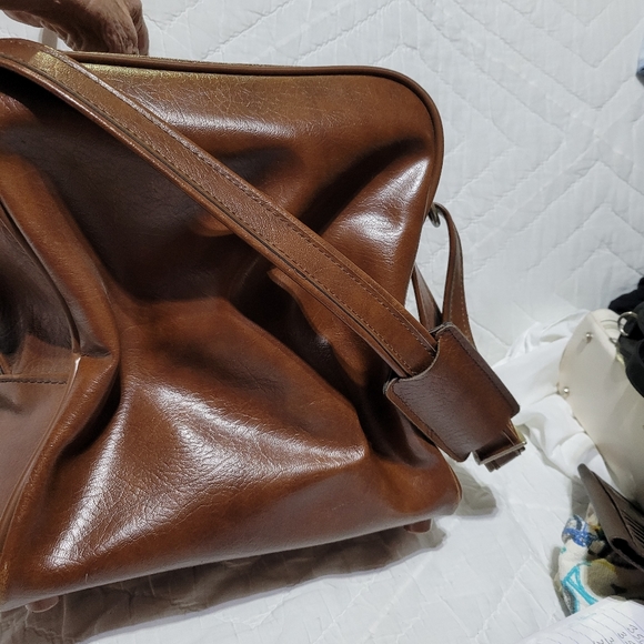 (3551) Brown Travel Bag, - Picture 5 of 7